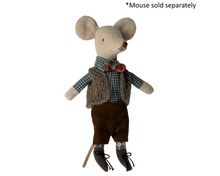 Load image into Gallery viewer, Maileg Vest and Pants for Grandpa Mouse
