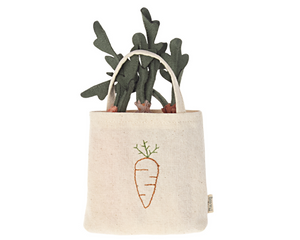 Maileg Carrots in Shopping Bag