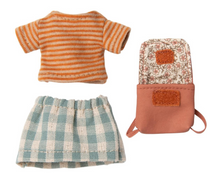 Load image into Gallery viewer, Maileg Clothes and Bag for Big Sister -Rose
