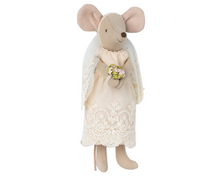 Load image into Gallery viewer, Maileg Wedding Mice Couple in Box
